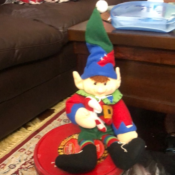 Hobby Lobby Elf - Picture 3 of 12